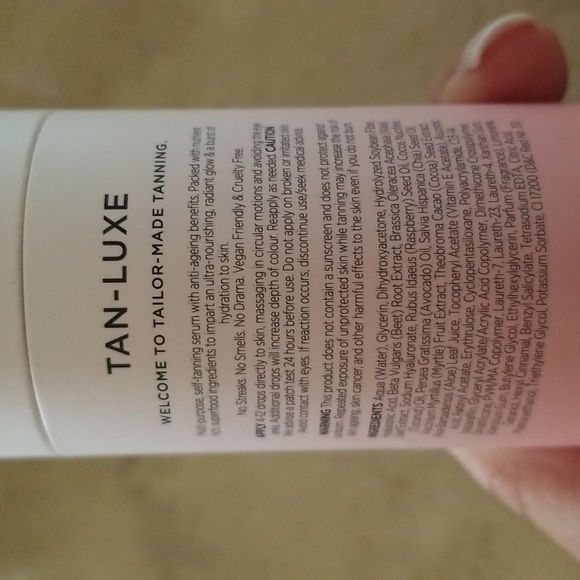 Tan-Luxe Super Glow Drops - Picture 3 of 3